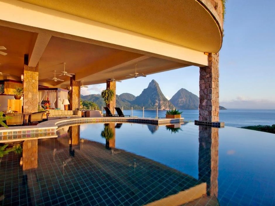 Hotels with infinity Pools